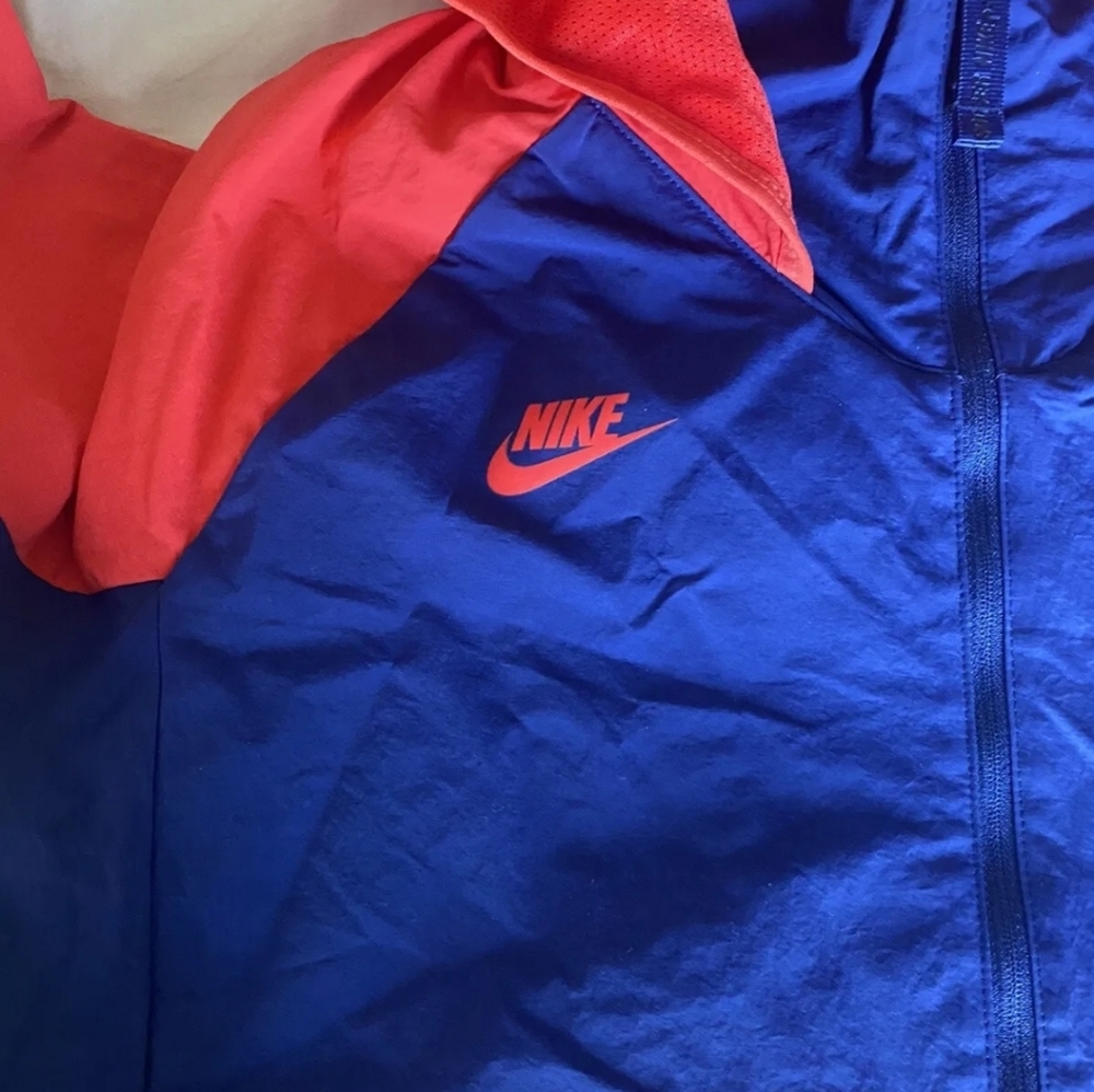 Nike USA WindBreaker Womens Jacket - Picture 4 of 5